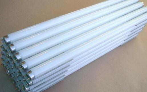 Лампы — Лампы люминесцентные — фото