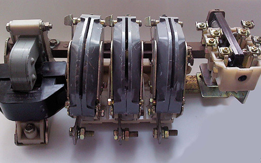 Каталог — Контакторы КТ — фото